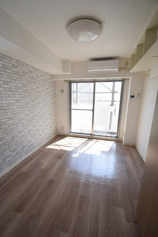 ラグゼナ本厚木 リビング