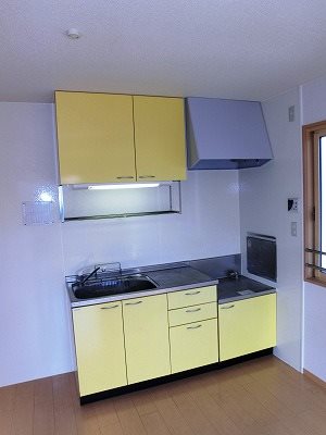 コンフォート湘南B キッチン