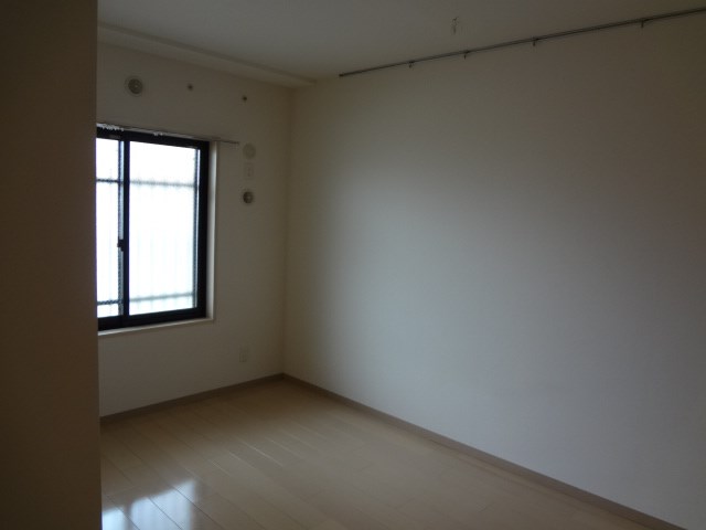 ガーデンコート元町 ベッドルーム