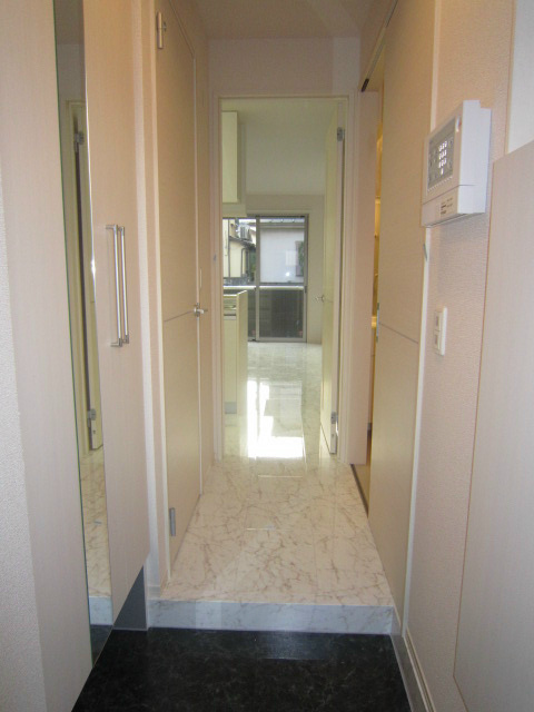 フレシール 玄関