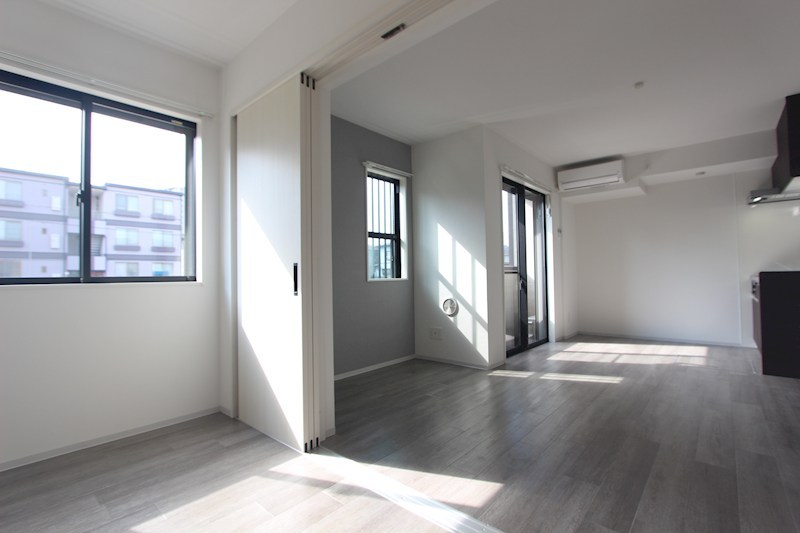 ＤＥＡＮＥＩＧＥ リビング