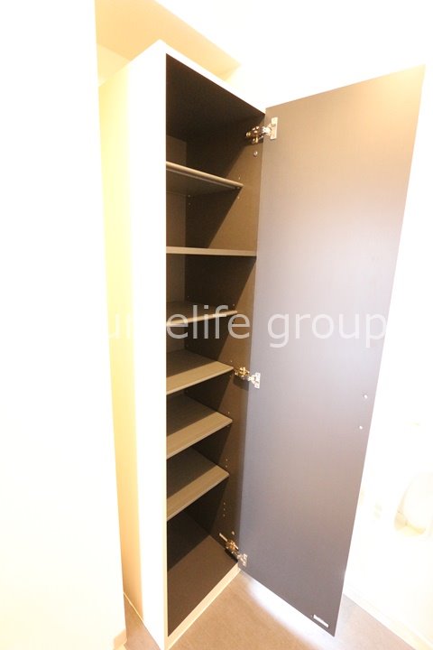 プリマネージュ 玄関