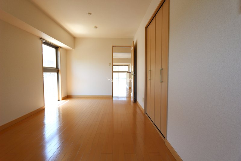 ラトゥール　レジュモー ベッドルーム