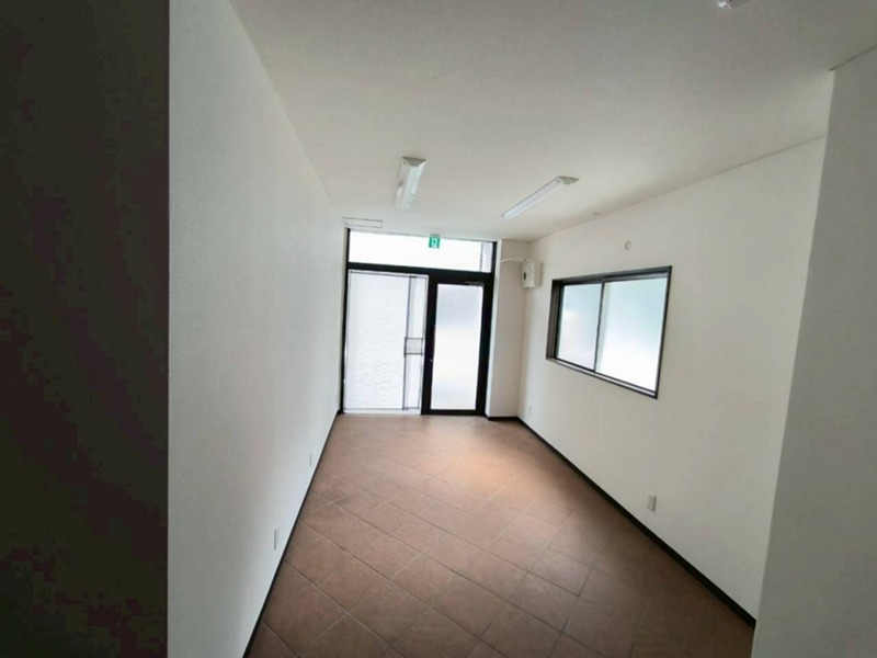 沢田ビル リビング