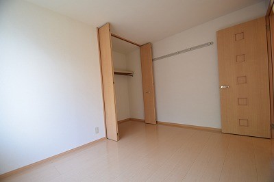 コゥジィーコートⅡ ベッドルーム