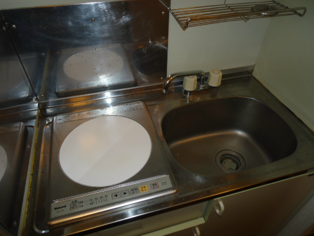 ライン六会マンション キッチン