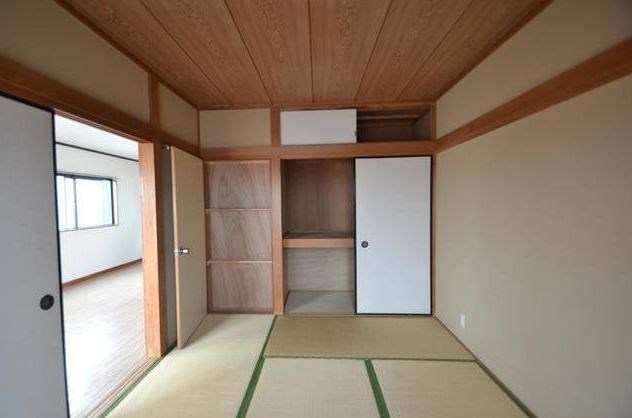 パレス茅ヶ崎 ベッドルーム