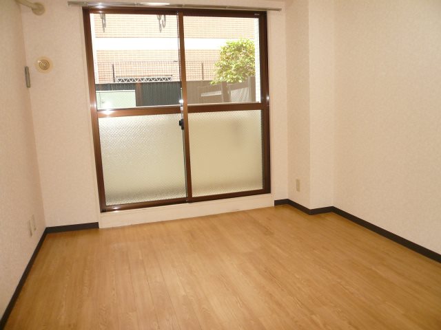 ハイライフ湘南 リビング