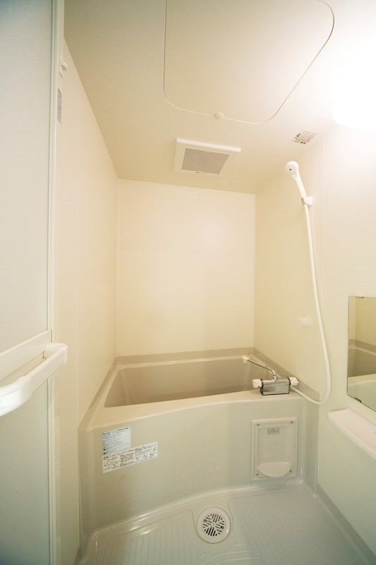 カレッジテラス東海大学前Ｂ棟  風呂画像