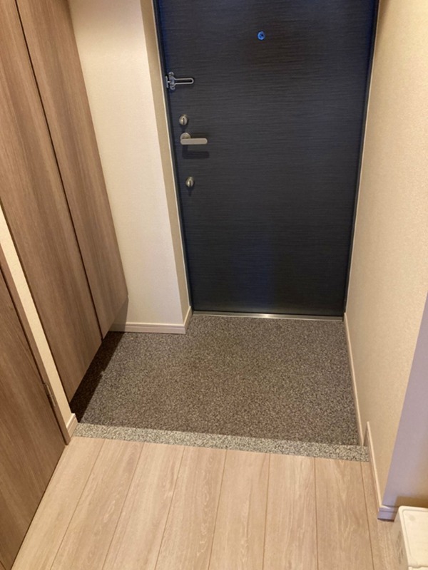 N-stage　平塚 玄関