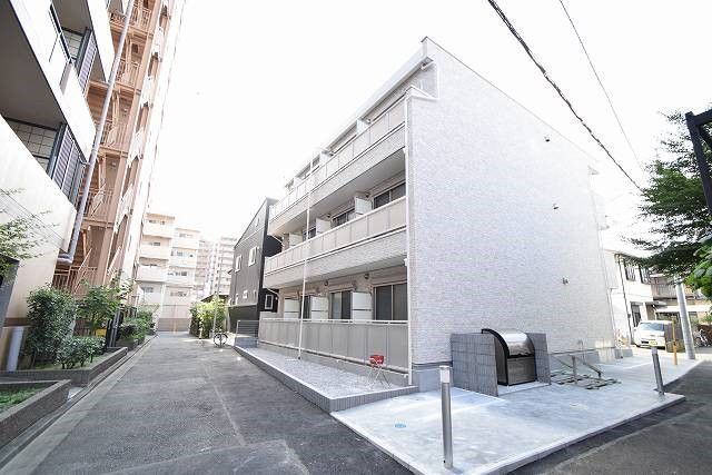 リブリ・Pule 102号室 外観