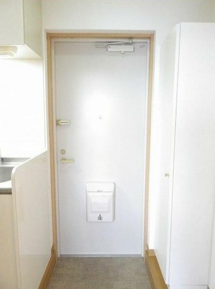 ファーストステージ湘南台 玄関