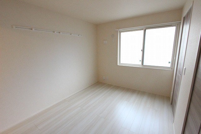 プレジール ベッドルーム