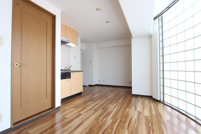 アルウェット リビング