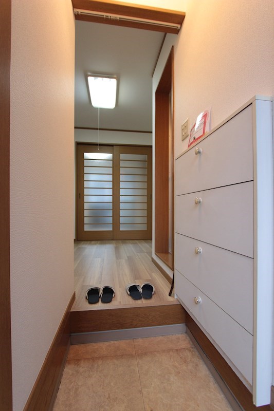 ステラハウス 玄関