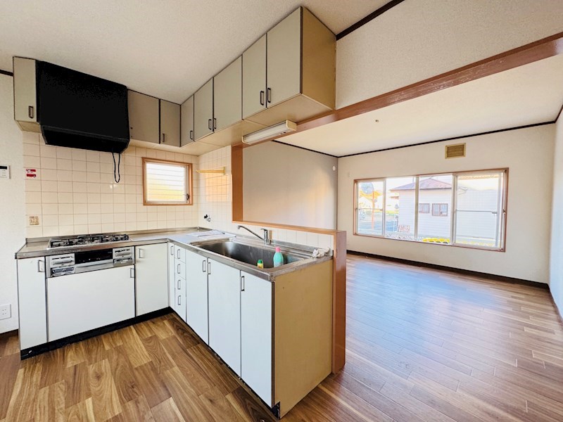 西田原テラスハウス リビング