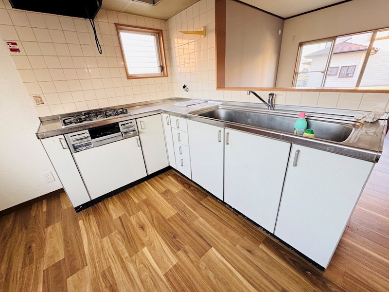 西田原テラスハウス キッチン