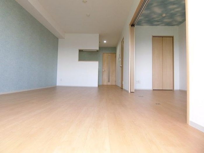 ＴＥＲＲＡＣＥ　ＷＥＬＬＮＥＳＳ リビング