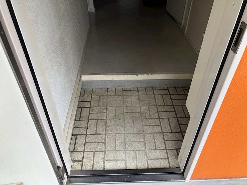 小泉ハイツ 玄関