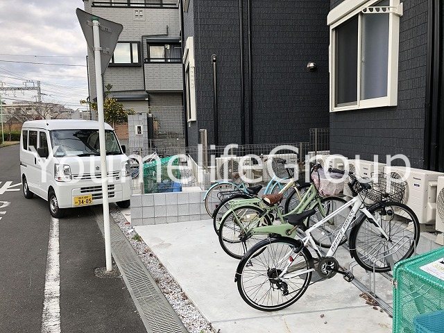 ダイヤモンドテラス藤沢本町B 駐車場