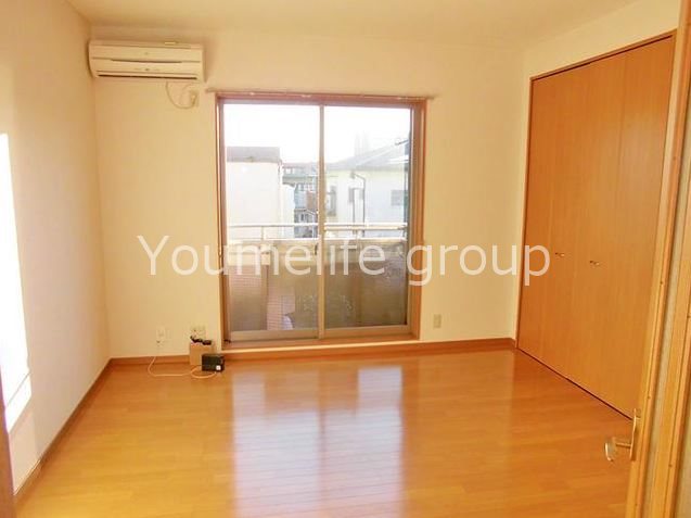 メゾン甲南 ベッドルーム