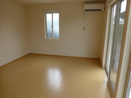 ピュアハウス弐番館 リビング