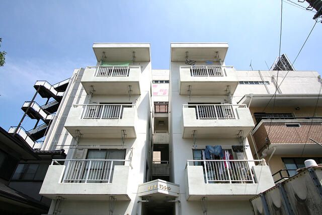 蓮正寺マンション 102号室 外観
