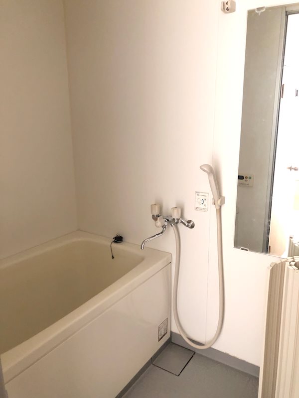 メゾンDE三邸 風呂画像