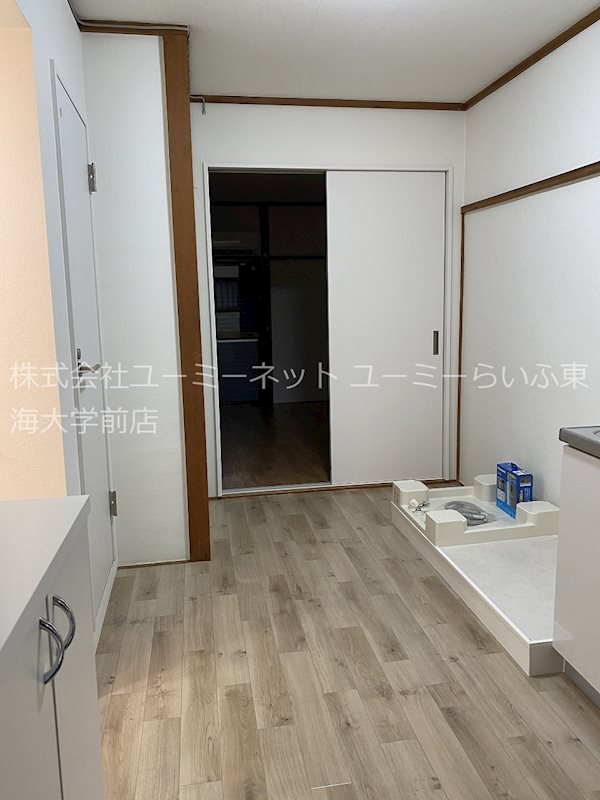 南矢名ＰＲＩＭＥＰＬＡＣＥ 玄関