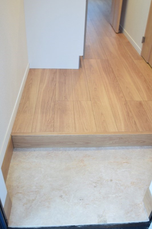 ダイヤモンドテラス鵠沼海岸A 玄関