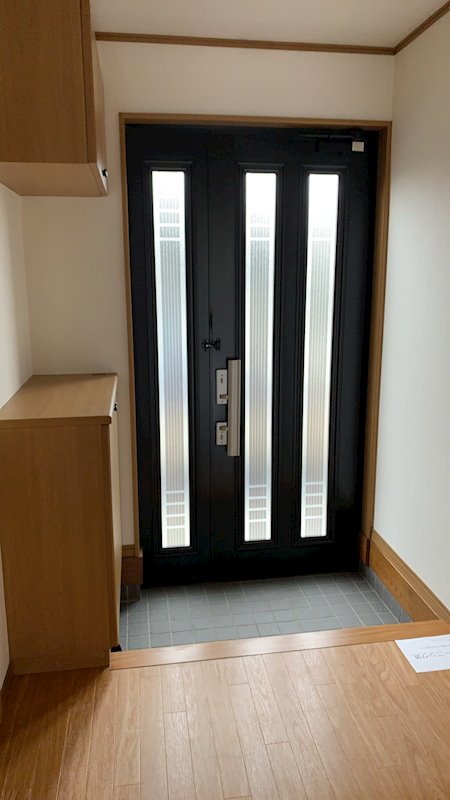 グリーンテラス名瀬 玄関