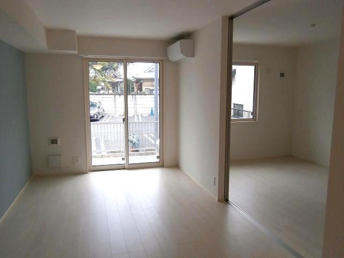 S-Flat A棟 リビング