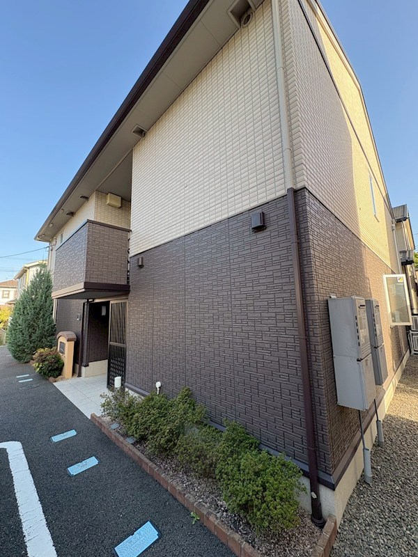 ジュネス湘南  202号室 外観