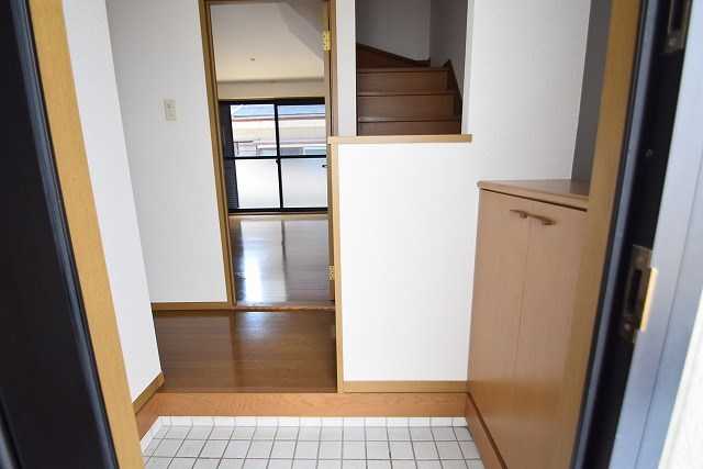 シャンブル 玄関