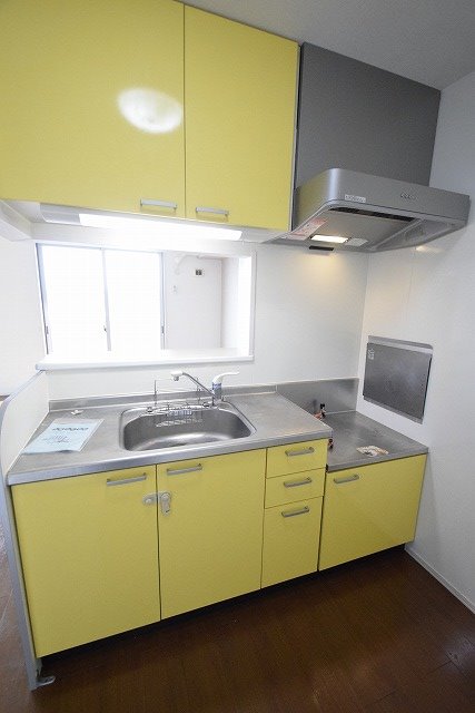 ルミエールBB キッチン