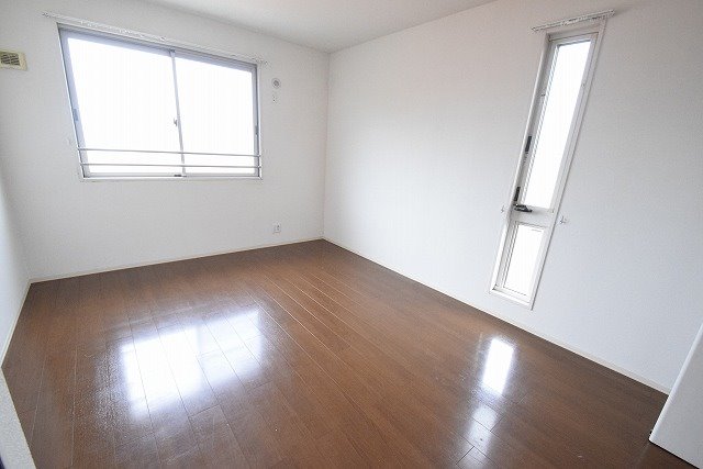 ルミエールBB ベッドルーム