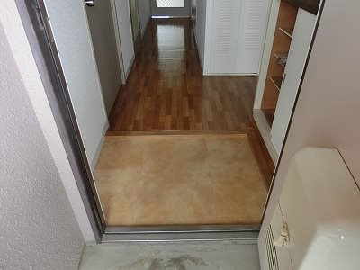 エスポワール平田 玄関