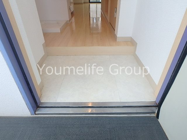 インフィニティー湘南 玄関