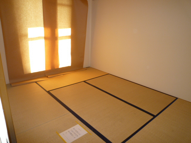 リベラルT ベッドルーム