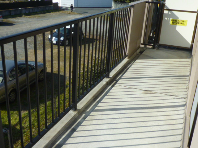 リベラルT ベランダ