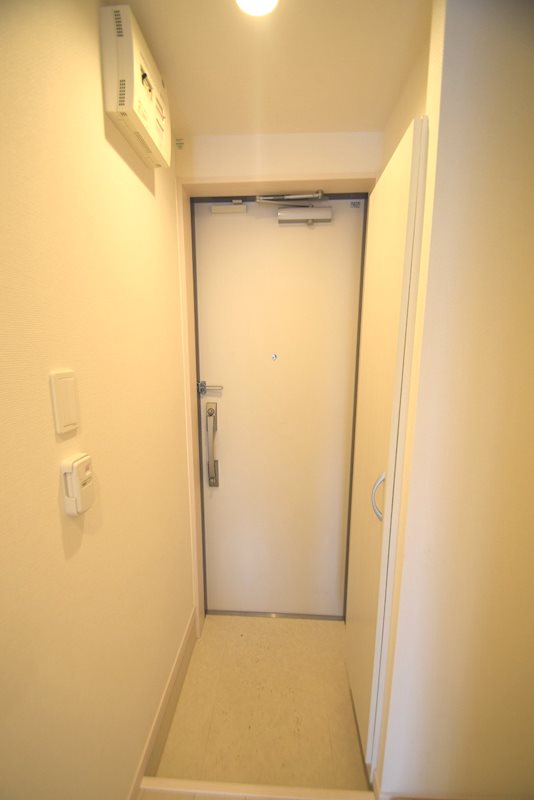 リブリ・ELPIS KOTOBUKI 玄関