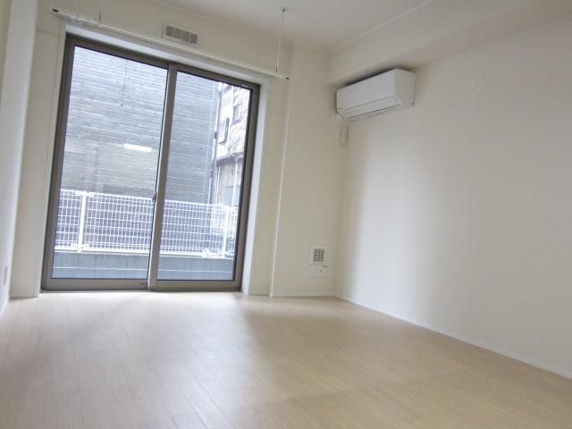 アルカディア リビング