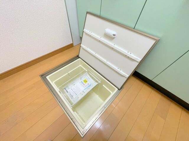 その他8