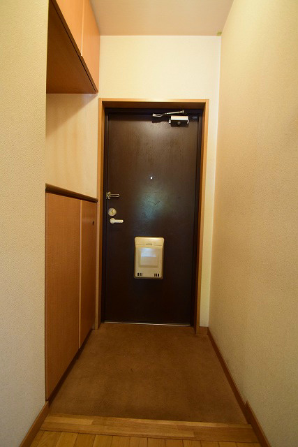 エクセレント鵠沼 玄関