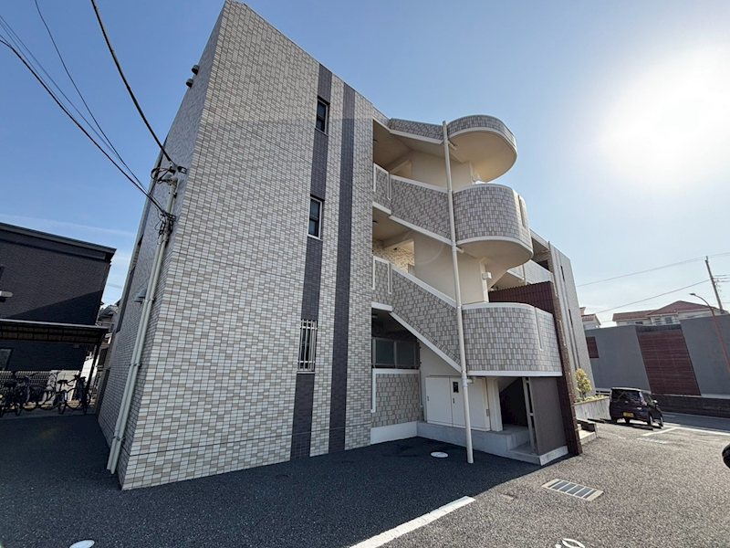 ペスカ湘南 301号室 外観