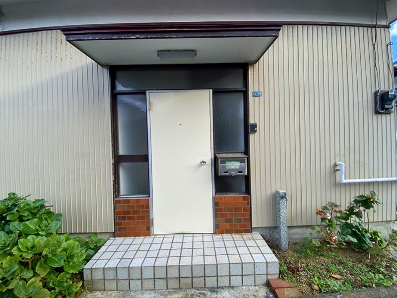【建替短期専用物件】撫子原貸家 エントランス