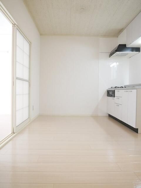 グローバル  リビング