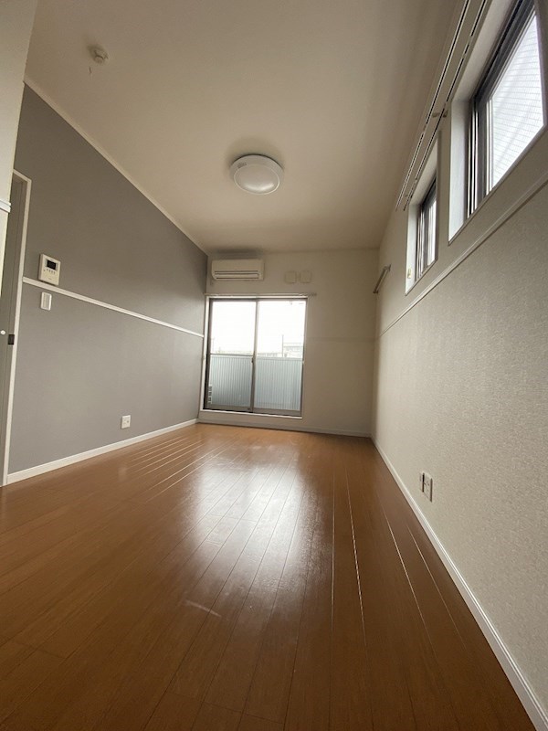 先行舎SEDE（セーデ） リビング