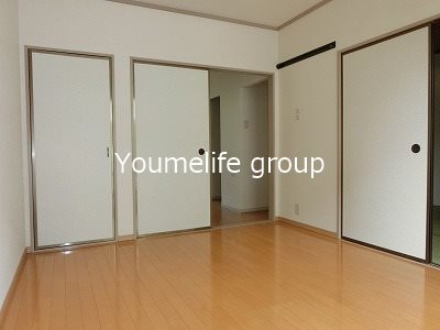 ファミール市場 リビング