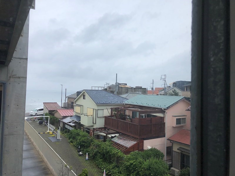 WEEKEND HOUSE ALLEY その他4